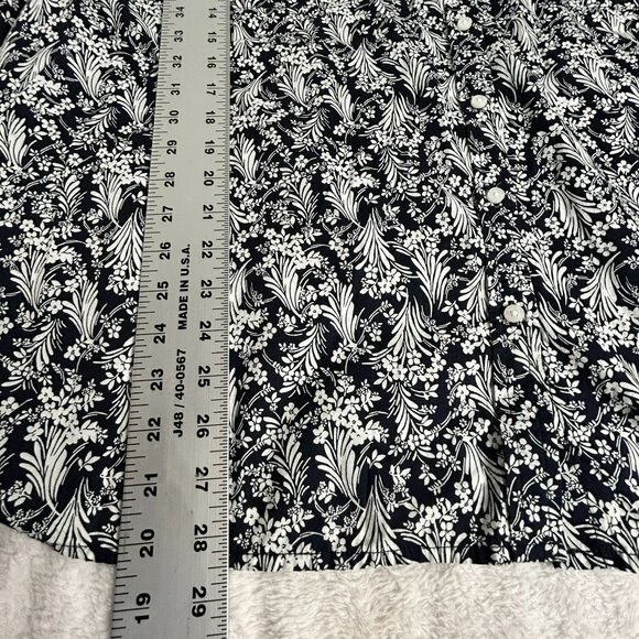 Tommy Hilfinger Women's Floral Print Button Front Casual Blouse Black 3X NWT - Picture 7 of 7